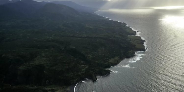 Terremoto de magnitud 7.8 golpea las islas Kuriles de Rusia