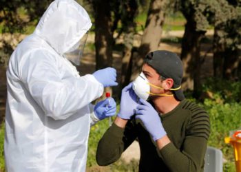 Autoridad Palestina ordena cierre de Hebrón y Naplusa debido a aumento de casos de coronavirus