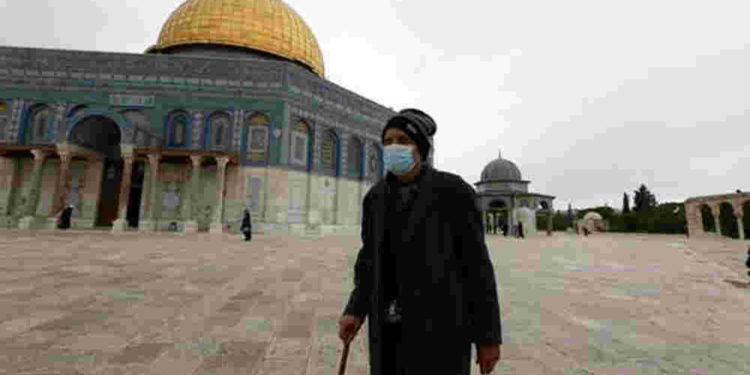 Hamas cierra cruces en Gaza y la Autoridad Palestina suspende las oraciones masivas