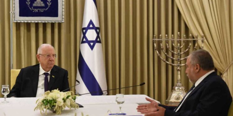 En un giro dramático Liberman recomienda a Benny Gantz