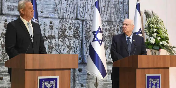 Rivlin encarga oficialmente a Gantz la formación de un nuevo gobierno