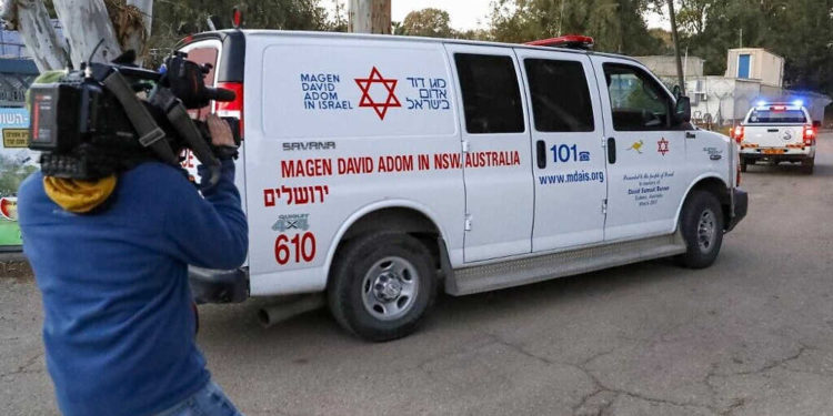 Ministerio de Salud publica lista de lugares visitados por dos israelíes con coronavirus