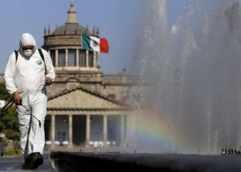 Europa tiene los mejores sistemas de salud del mundo, pero no puede controlas la pandemia