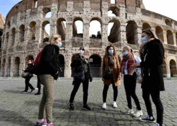Número de muertes por coronavirus en Italia se eleva a 29