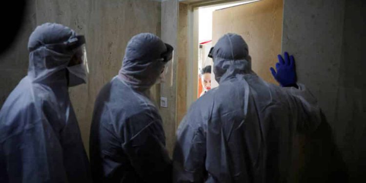 Impactante estudio revela que la lucha contra el coronavirus podría durar 18 meses