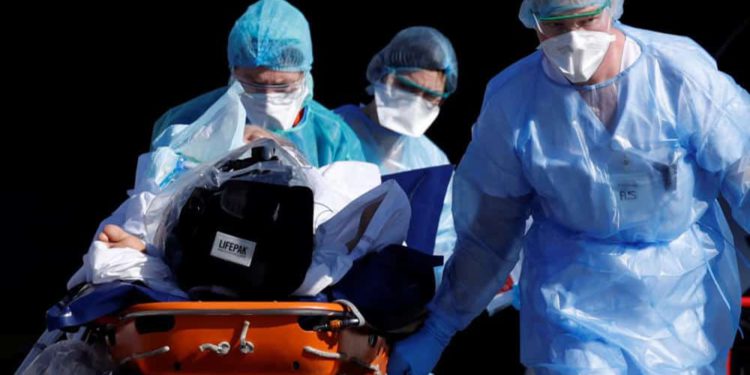 Cómo evitar que el coronavirus destruya Estados Unidos