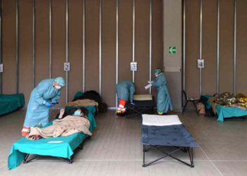 Italia reporta cifra récord de 368 muertes por coronavirus en un día