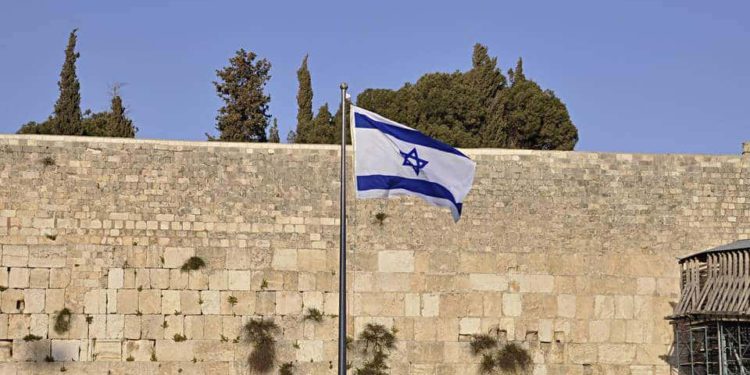 Jordania y AP acusan a Israel de querer “judaizar” Muro Occidental