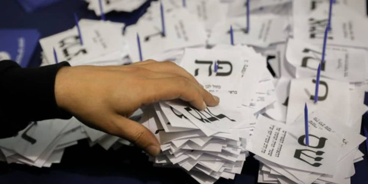El conteo de votos continúa, el Likud lidera