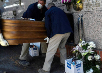 Cifra mundial de muertes por coronavirus supera los 60 mil