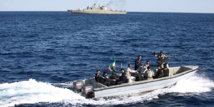 ¿Puede la tecnología de defensa israelí combatir a los barcos de ataque de Irán?