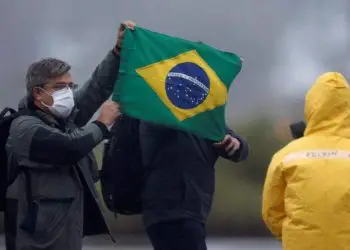 Brasil se convierte en uno de los puntos críticos de la pandemia en el mundo