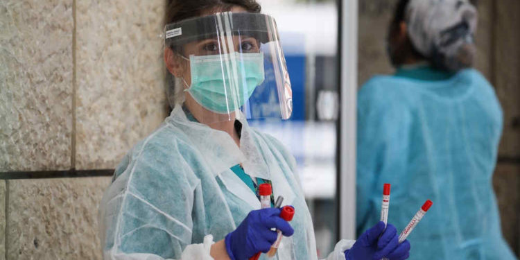 Coronavirus en Israel: 13.942 casos, muertes asciende a 184