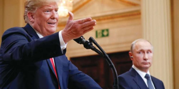 Trump evalúa hacer que la vacuna contra el COVID-19 sea gratuita