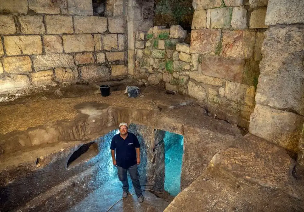 Arqueólogos israelíes descubren complejo de hace 2000 años junto al Muro Occidental