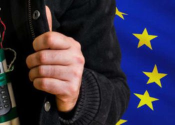 La Unión Europea financia a los “terroristas en traje”