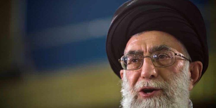 ¿Por qué a los medios y al régimen de Irán no les importa el desastre el Líbano?