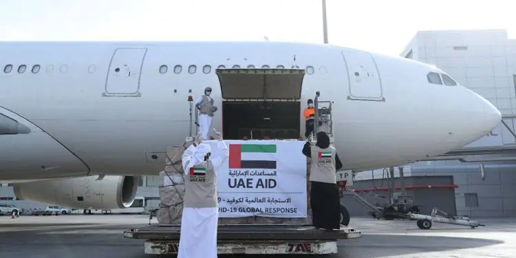 Vuelo comercial desde Emiratos Árabes Unidos aterriza en Israel por primera vez