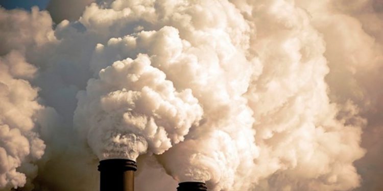 Nube de ácido clorhídrico cubre la ciudad rusa de Omsk