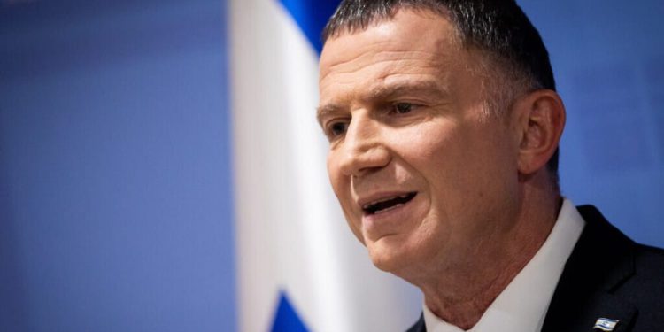 El aumento de los casos de coronavirus en Israel se está volviendo dramático y preocupante, afirmó Ministro de Salud, Yuli Edelstein, el martes.