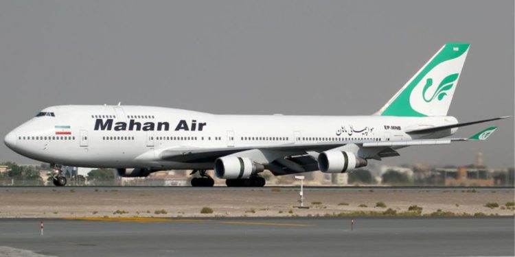 Irán: Pasajeros de avión “acosado” pueden demandar a EE.UU.