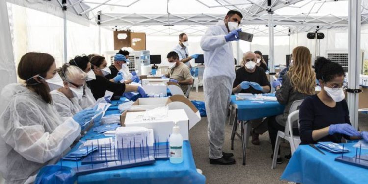 Coronavirus en Israel: Más de 1.800 nuevos casos en un día, casos graves ascienden a 213