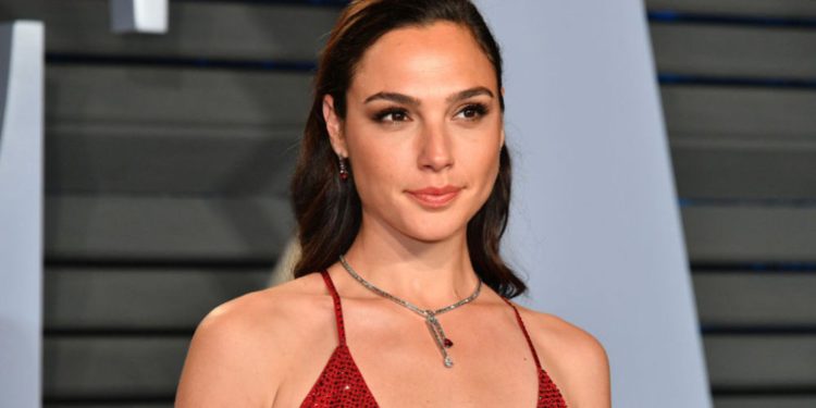 Gal Gadot firma contrato de 8 cifras para protagonizar Corazón de Piedra