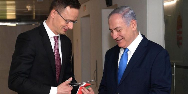 Hungría atrae a Israel a una coalición de conservadores