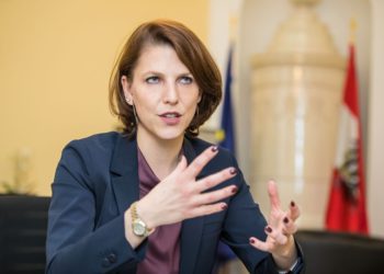 Austria elabora legislación para prohibir el antisemitismo en redes sociales