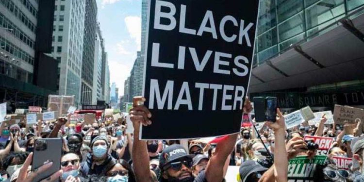 Islamistas se apropian del movimiento “Black Lives Matter” pese a su histórica intolerancia a los negros