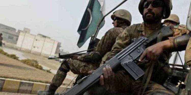 Artillería de Pakistán mata al menos 15 civiles en Afganistán