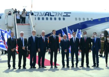 Vuelo entre Israel y Emiratos Árabes Unidos vuela de forma segura a través del espacio aéreo saudí