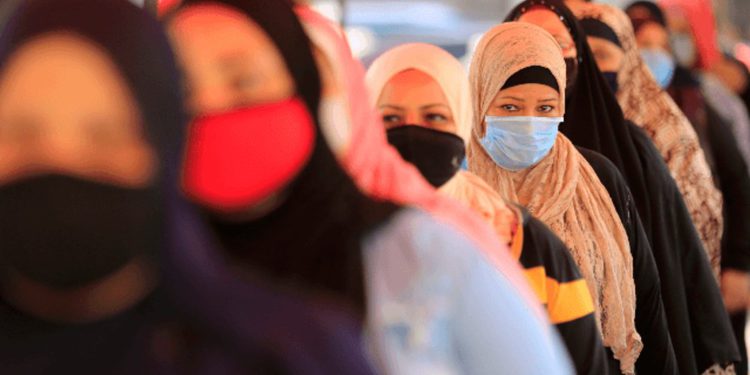 Egipto procesará a 54 millones de personas por no votar en las elecciones parlamentarias