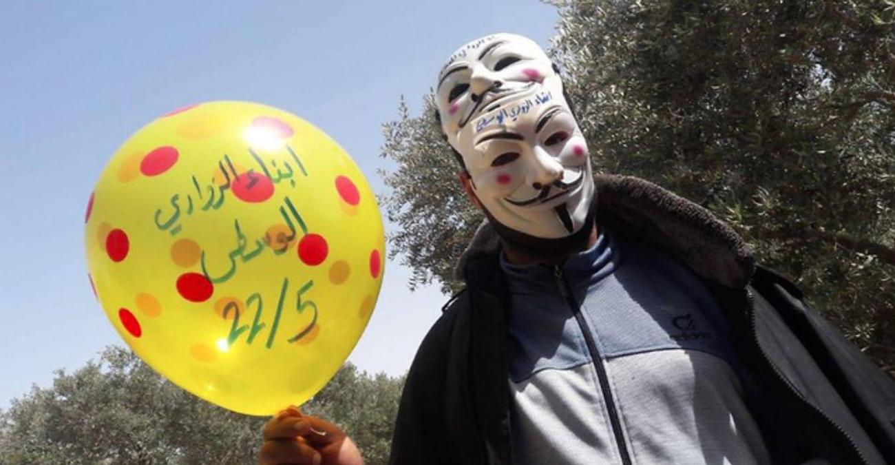 Globos incendiarios lanzados desde Gaza provocan tres incendios en el sur de Israel
