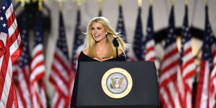 Ivanka Trump llama a su padre “guerrero en la Casa Blanca”