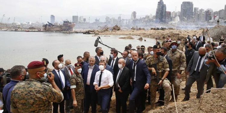 Macron: Los líderes del Líbano “deben a su pueblo la verdad” sobre la explosión de Beirut