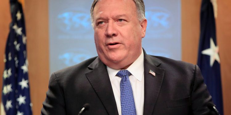 Pompeo: El Partido Comunista Chino está reescribiendo la Biblia