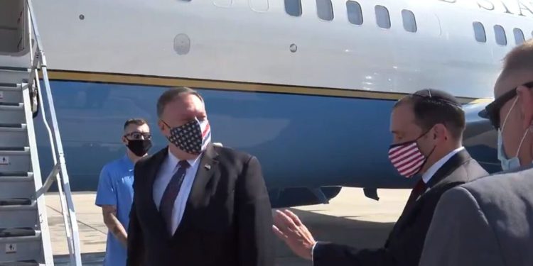 Pompeo despega de Israel en el primer vuelo directo de Tel Aviv a Sudán