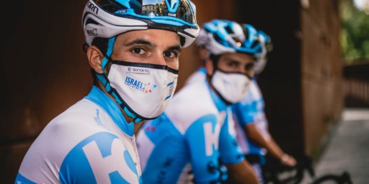 Equipo de ciclismo de Israel utilizará innovadora máscara protectora en el Tour de Francia