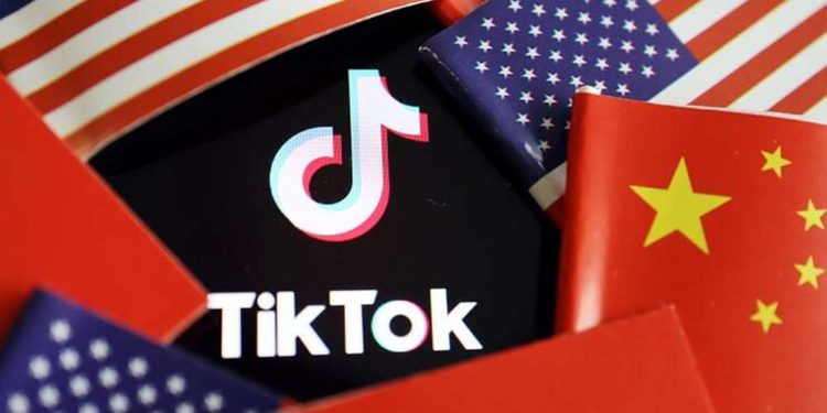 China critica el "acoso" de EE.UU. por la decisión de Trump sobre TikTok