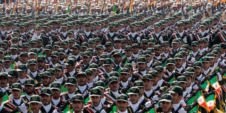 El ejército de Irán es enorme pero mal armado