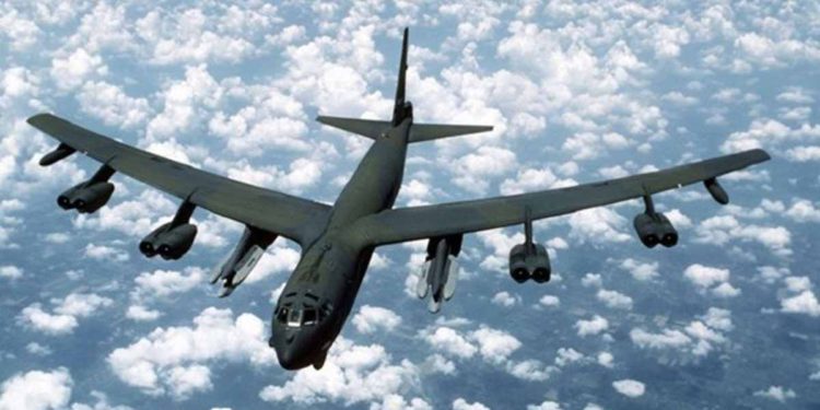 Bombarderos estratégicos de EE.UU. vuelan sobre Ucrania