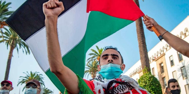 Marroquíes se manifiestan para protestar contra la 'normalización árabe' con Israel