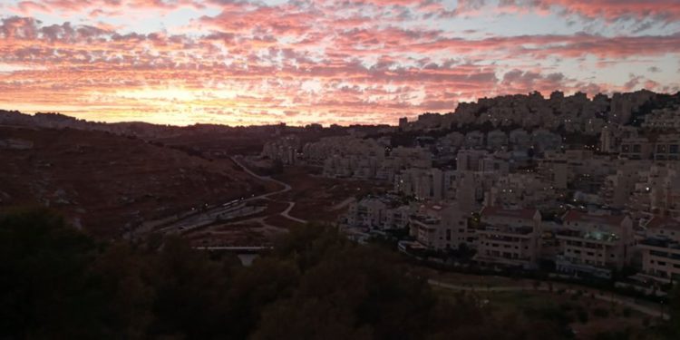 Primeras lluvias descienden sobre Jerusalem