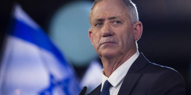 Ministro de Defensa de Israel: Están pasando “cosas” en Siria