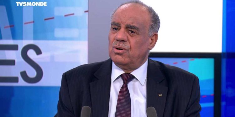Funcionario de Emiratos Árabes Unidos: Nos hemos acostumbrado a la ingratitud de la Autoridad Palestina