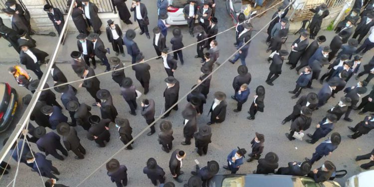El rabino de Mir Yeshiva, Aharon David Hadash, muere de coronavirus