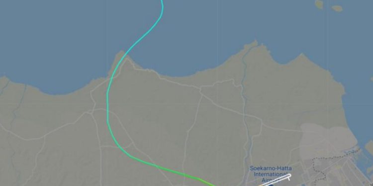 Vuelo 182 de Sriwijaya Air desaparecido: Se teme que se haya estrellado en el mar