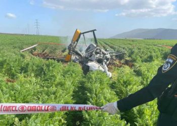 Dos personas mueren tras accidente de avioneta cerca de Afula