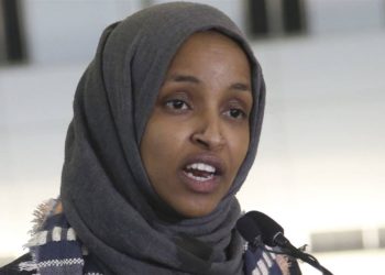 Ilhan Omar “implora” a Biden que respalde denuncia contra Israel en la CPI